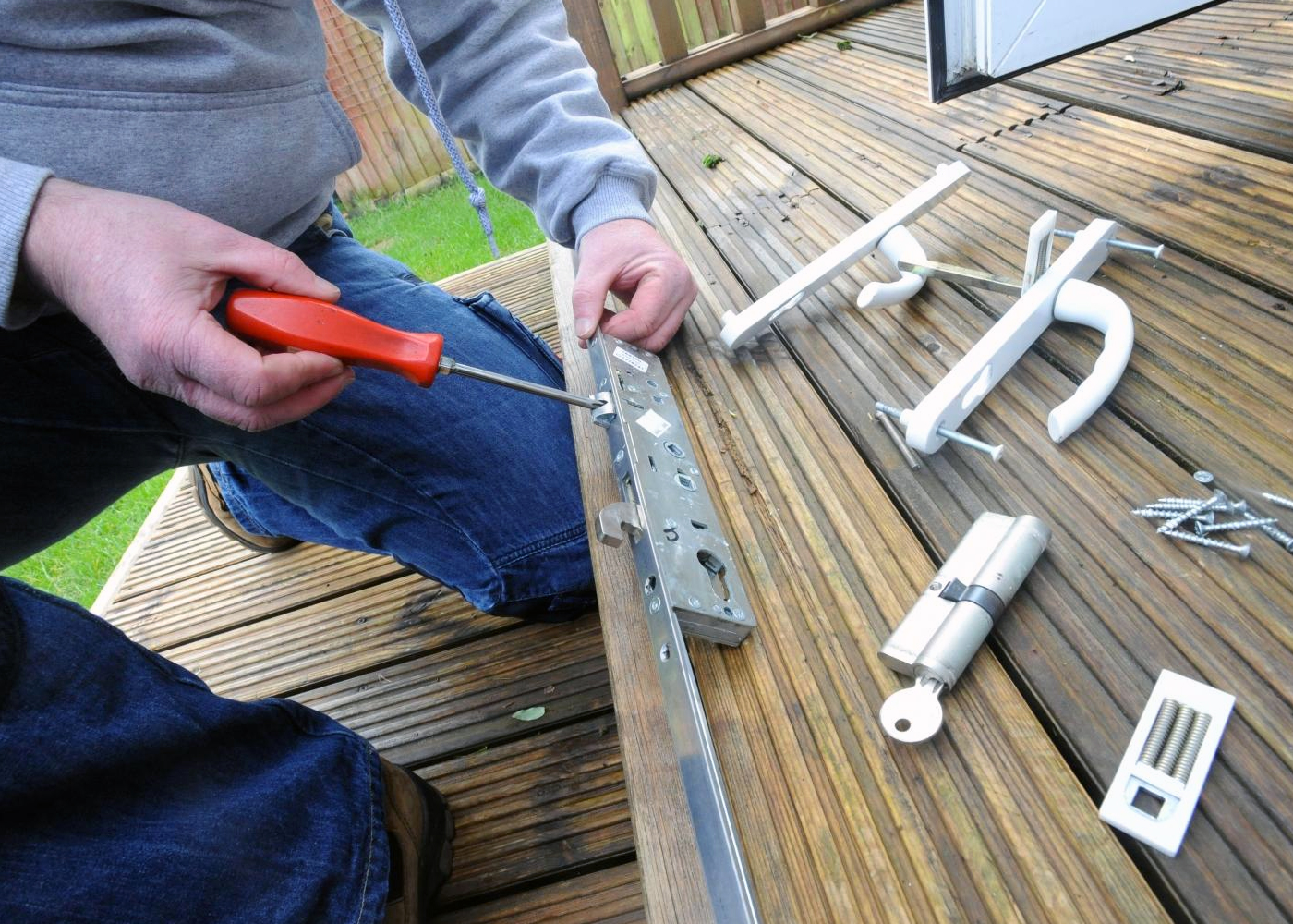 Mantenimiento de cerraduras, cerrajero urgente en Las Palmas